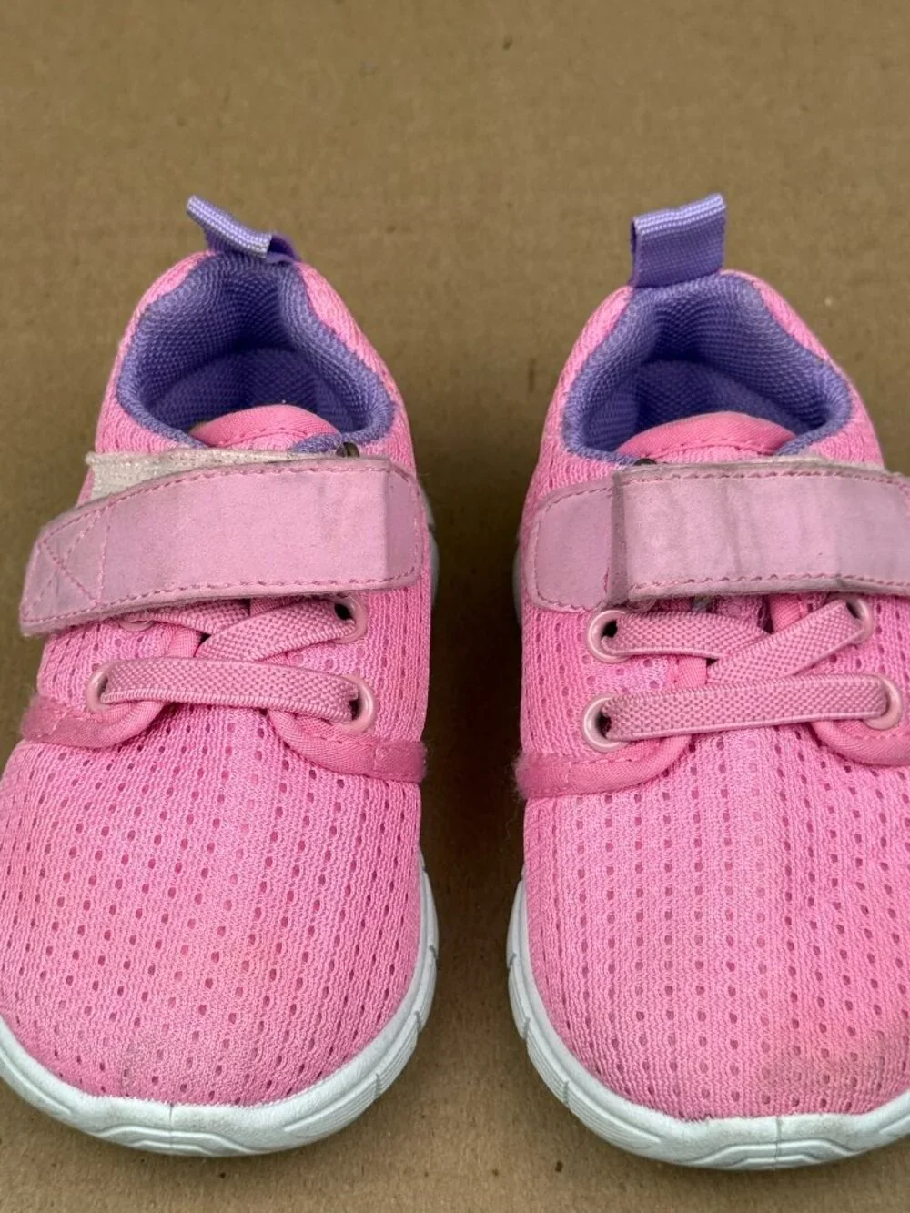 Toddler Girls Bellanie Pink Athletic Sneakers Size 3 Needs Cleaning